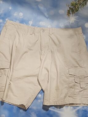 Architect Men's Cargo Shorts - Light Beige